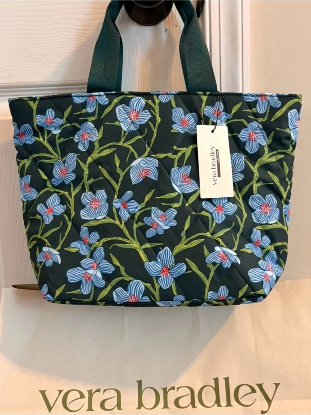 Vera Bradley Navy Green Floral Quilted Lunch Tote